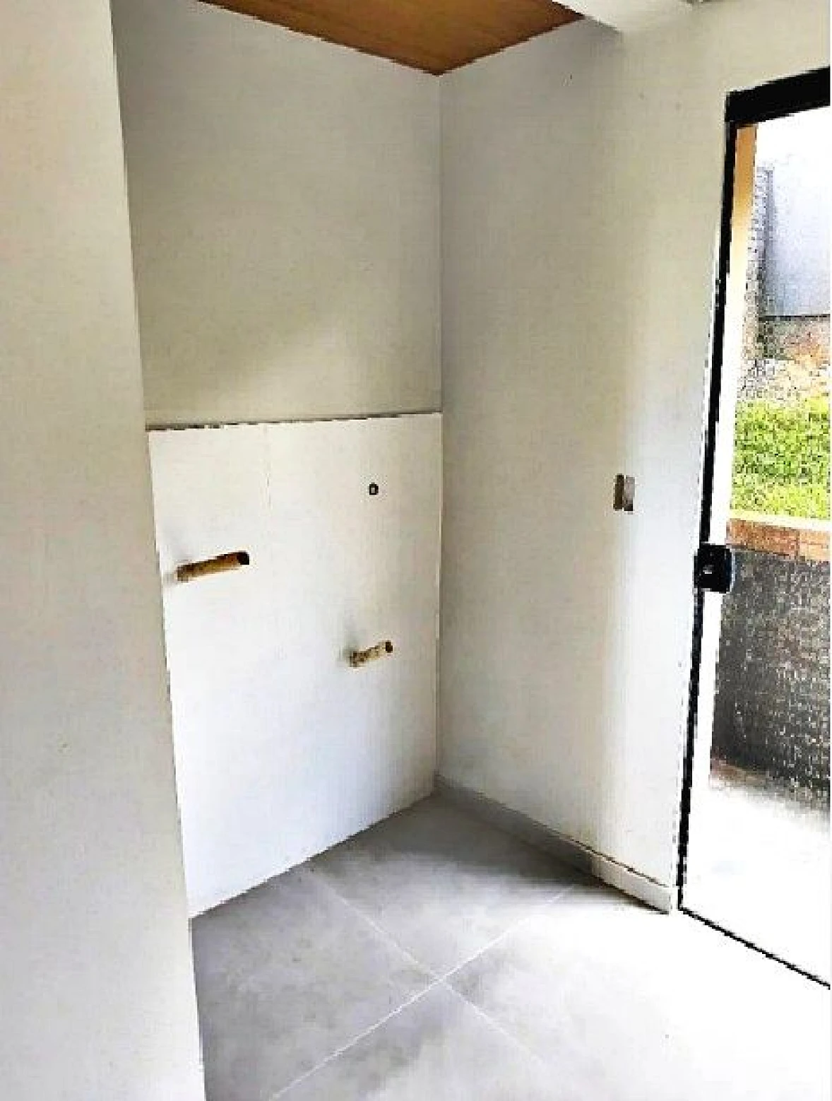 Sobrado geminado em Serraria, São José