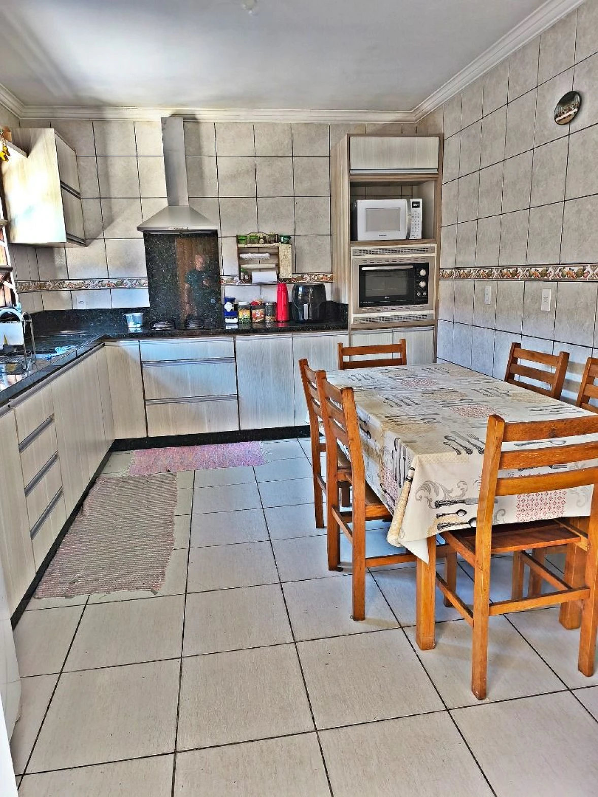Casa 4 Quartos, 1 Suíte, 5 Vagas - Forquilhinhas - Foto 11