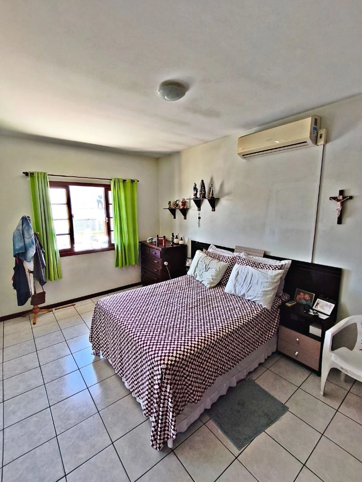 Casa 4 Quartos, 1 Suíte, 5 Vagas - Forquilhinhas - Foto 17