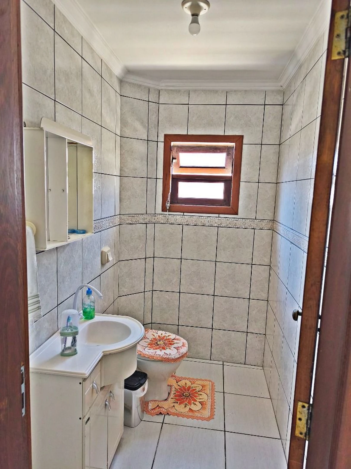 Casa 4 Quartos, 1 Suíte, 5 Vagas - Forquilhinhas - Foto 33
