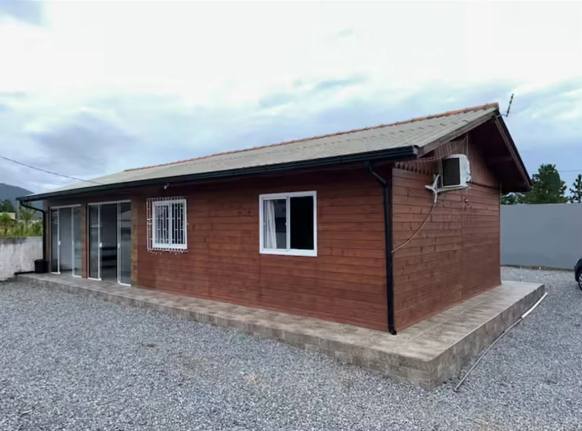 Casa em Maciambú (Ens Brito), Palhoça