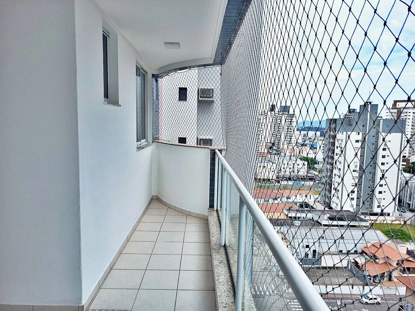Apartamento com 2 Dormitórios à Venda, 87 m² - Campinas - São José/SC - Foto 11