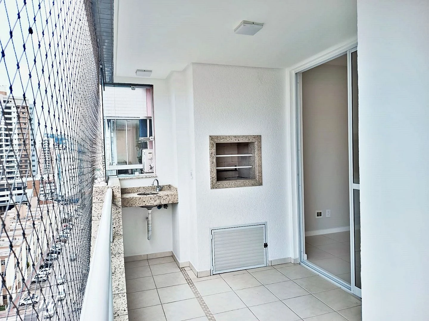 Apartamento com 2 Dormitórios à Venda, 87 m² - Campinas - São José/SC - Foto 9