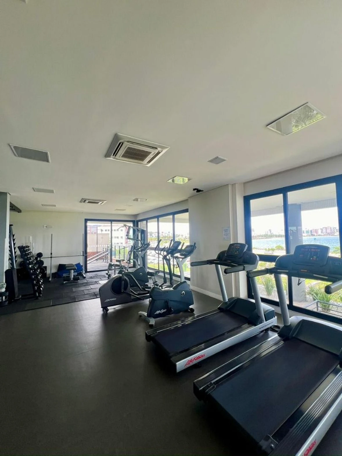 Apartamento com 2 Dormitórios à Venda - Centro - São José/SC - Foto 36