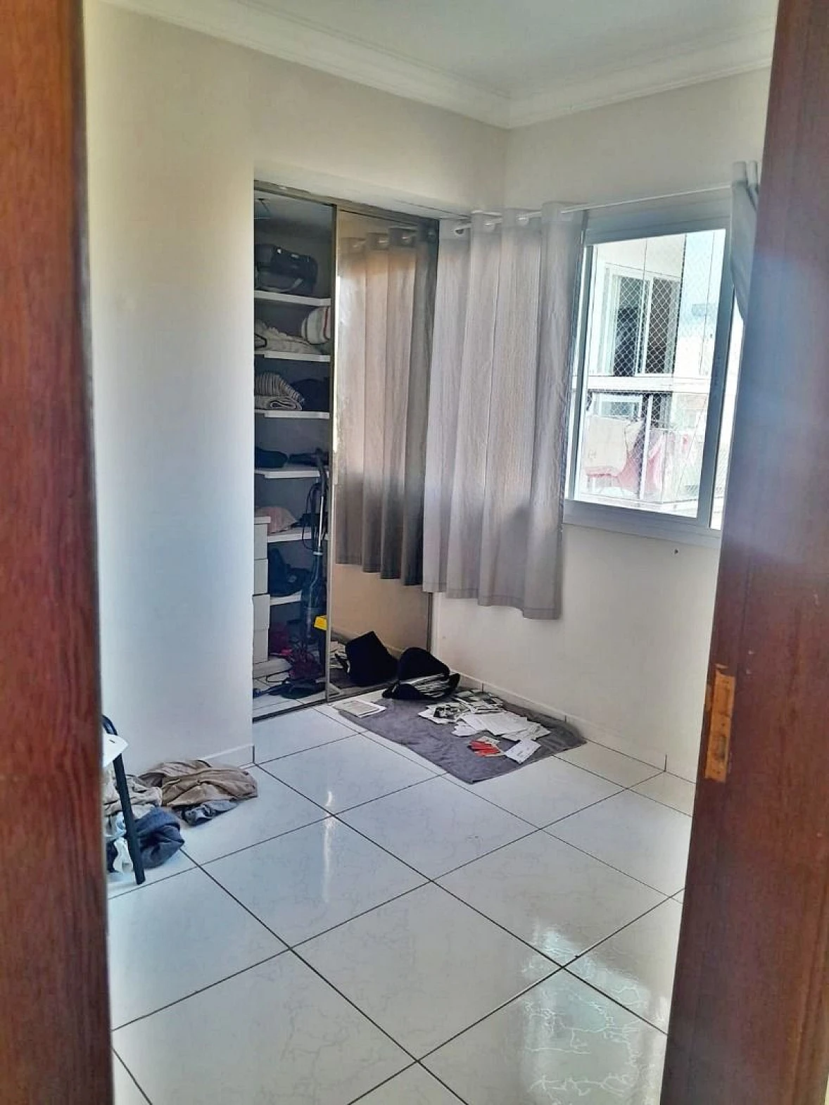 Apto 2 Quartos, Sacada, 1 Vaga - Centro - Foto 6