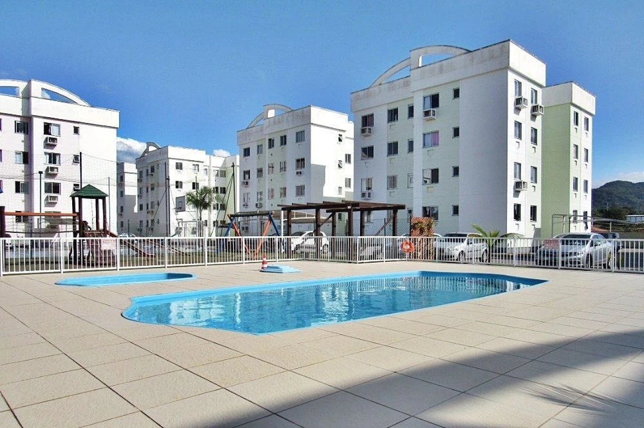 Apartamento em Aririú, Palhoça