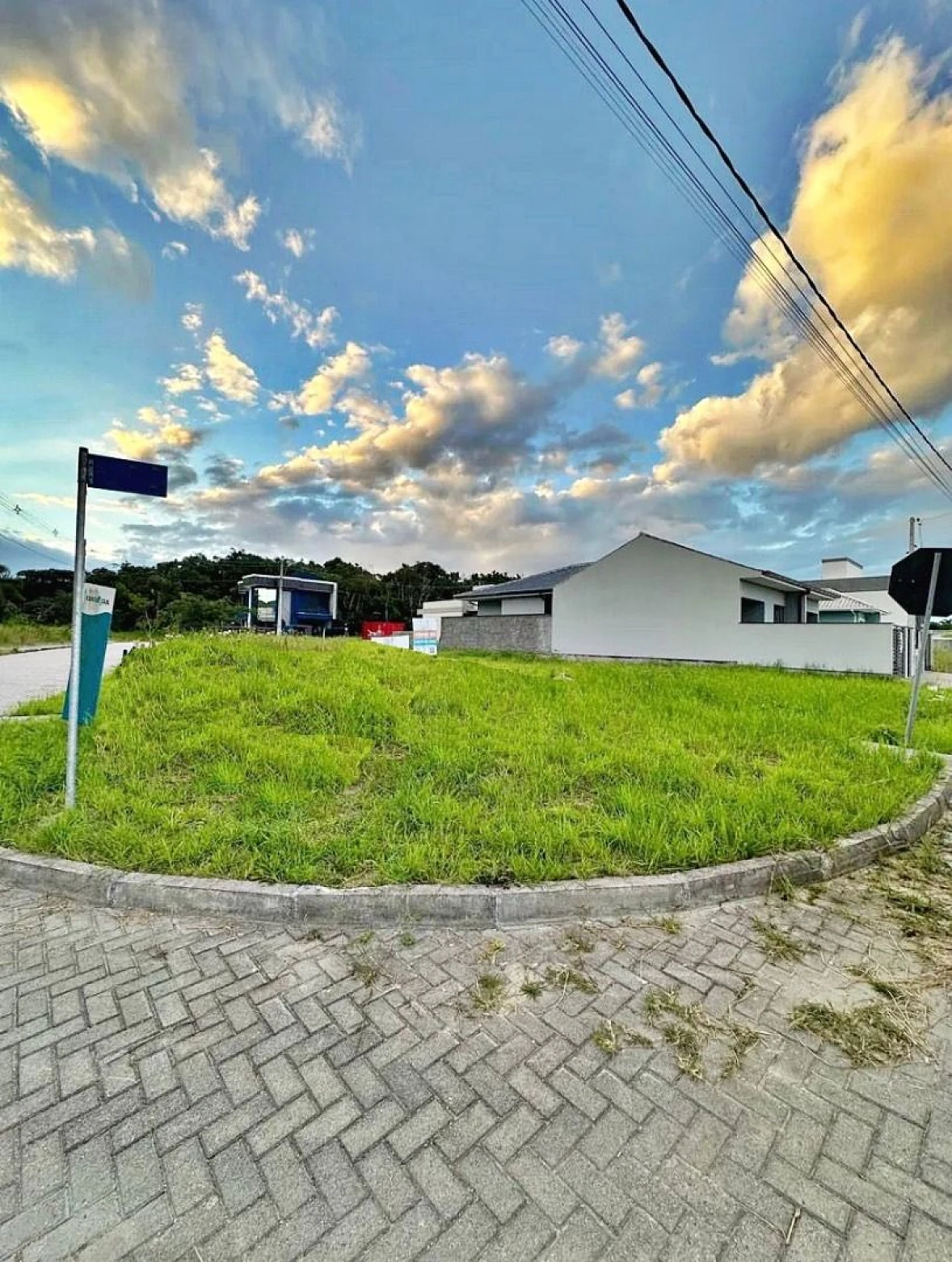 Terreno em Forquilhas, São José