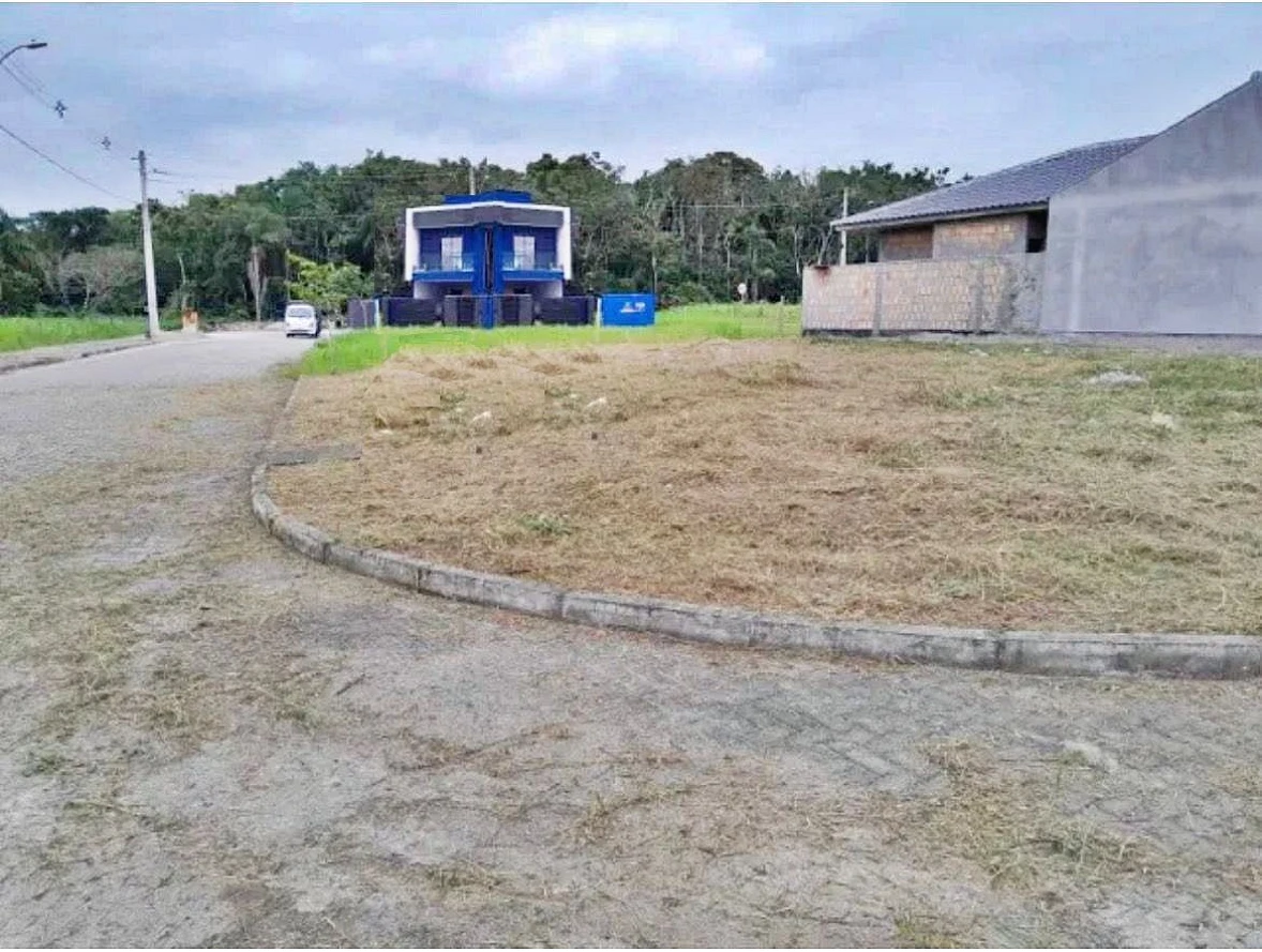 Terreno em Forquilhas, São José