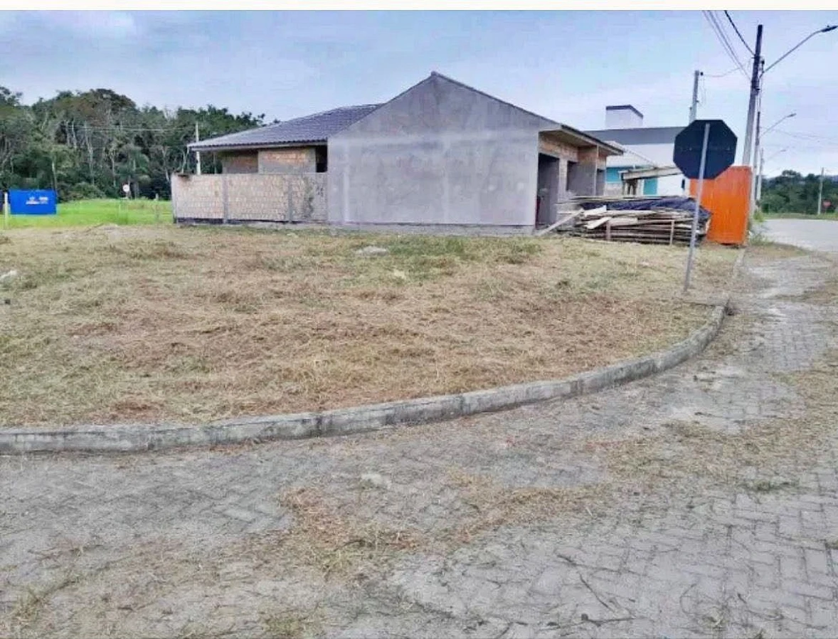 Terreno em Forquilhas, São José