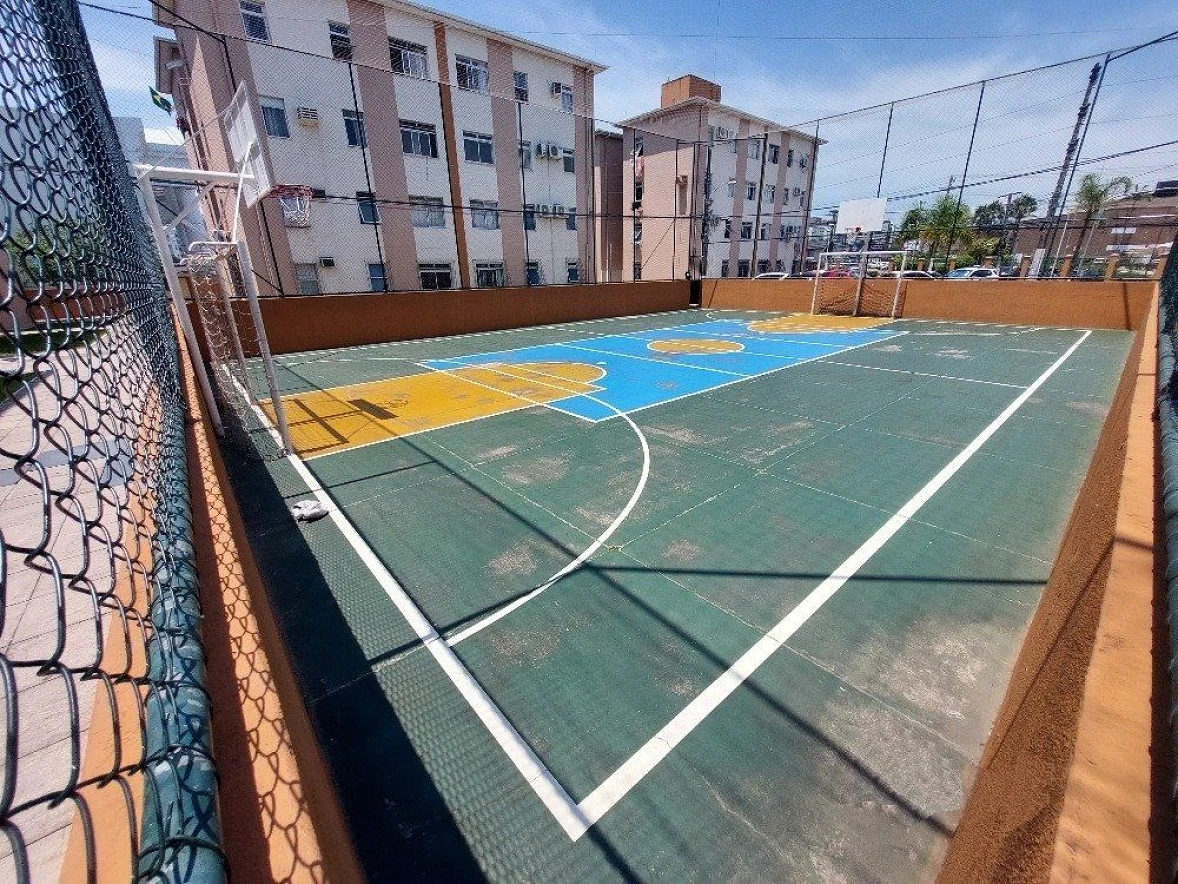 Apartamento em Barreiros, São José