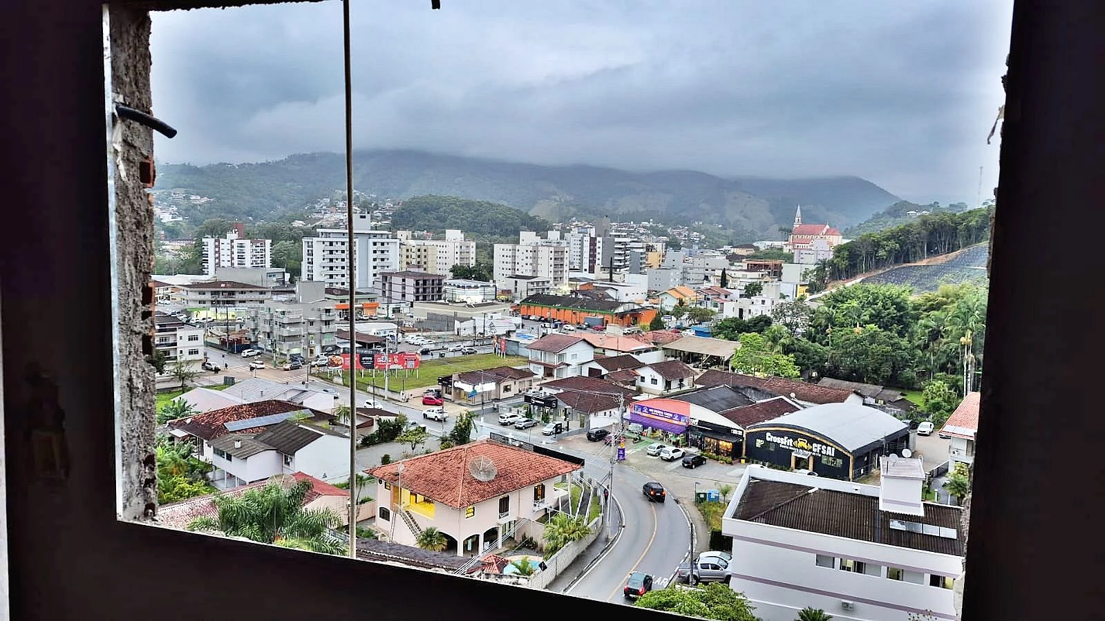 Cobertura em São Francisco, Santo Amaro da Imperatriz