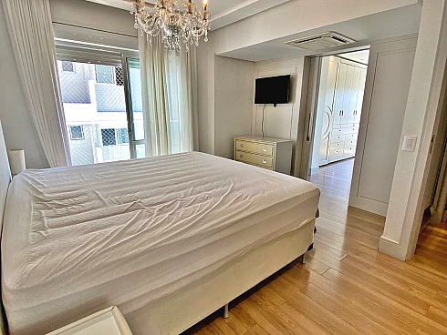 Apartamento com 2 Suítes e 143m² - Campinas - Foto 18