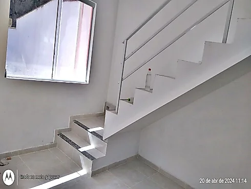 Sobrado geminado em Potecas, São José