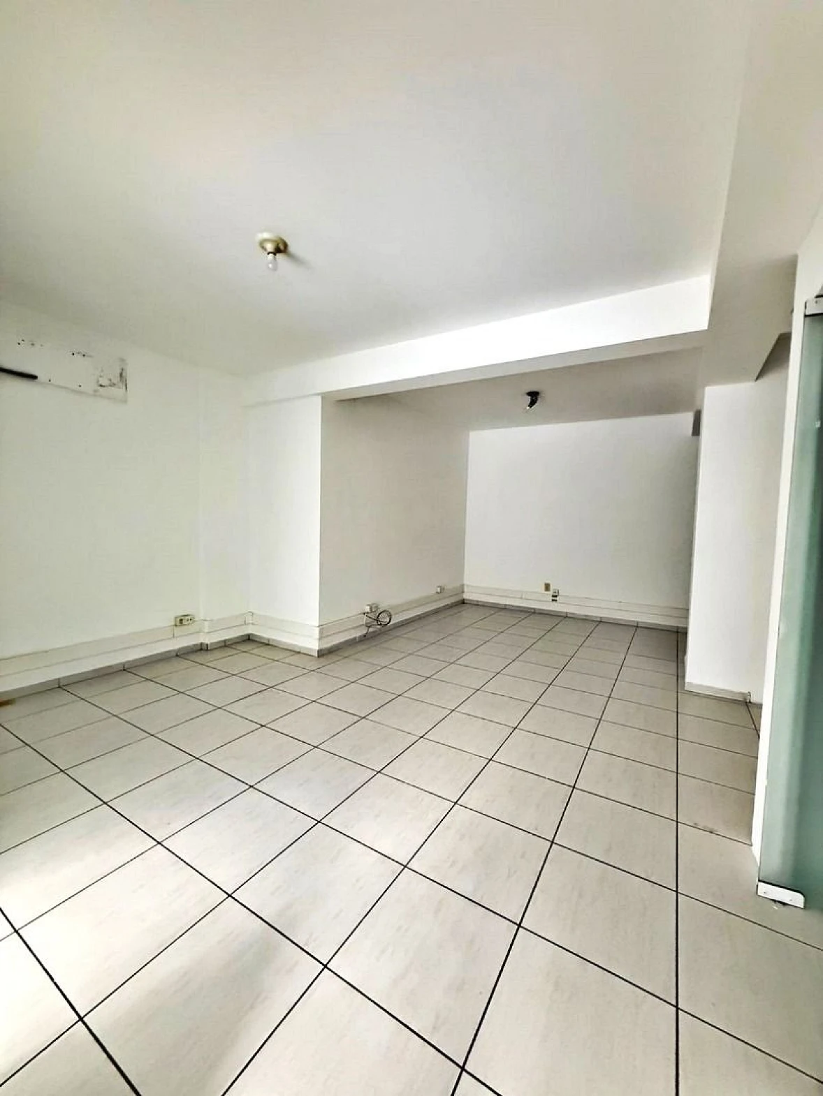Loja Térrea Comercial - 65m², Kobrasol - Foto 14