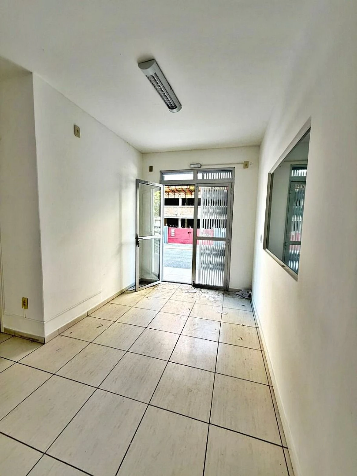 Loja Térrea Comercial - 65m², Kobrasol - Foto 7