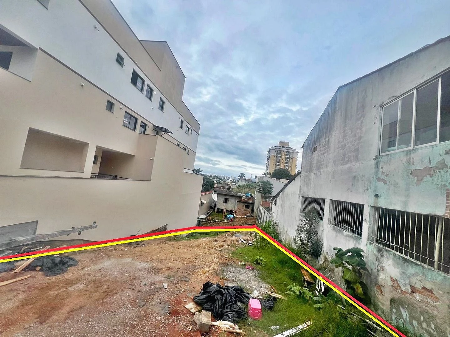 Terreno em Barreiros, São José