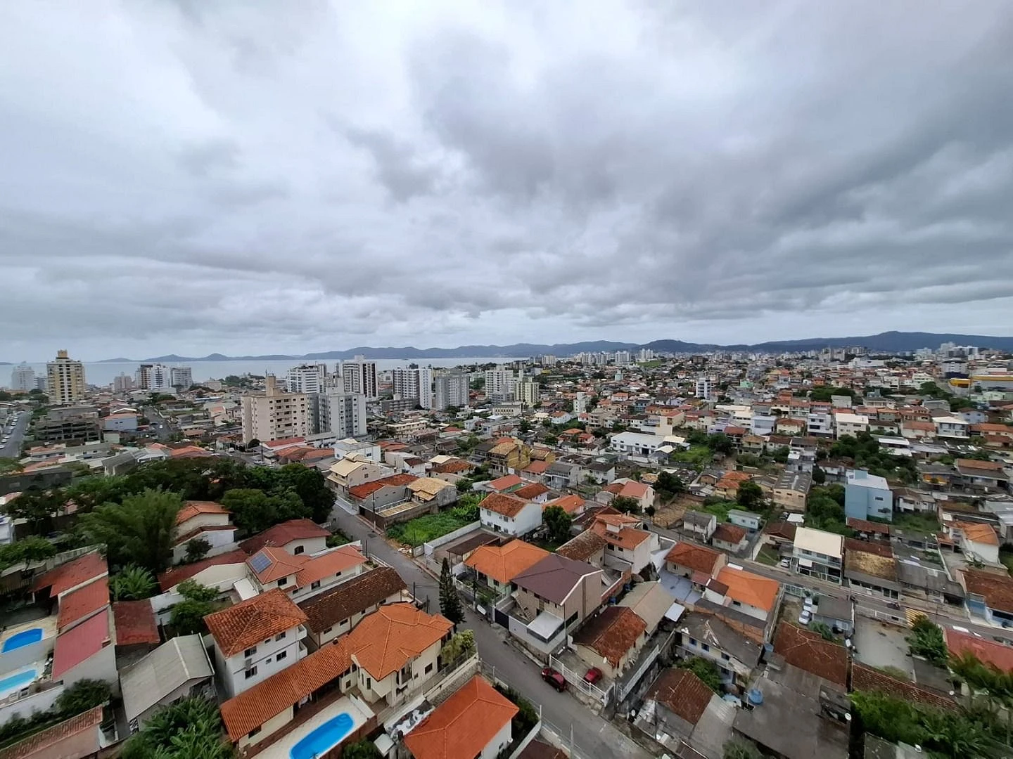 Apartamento em Barreiros, São José