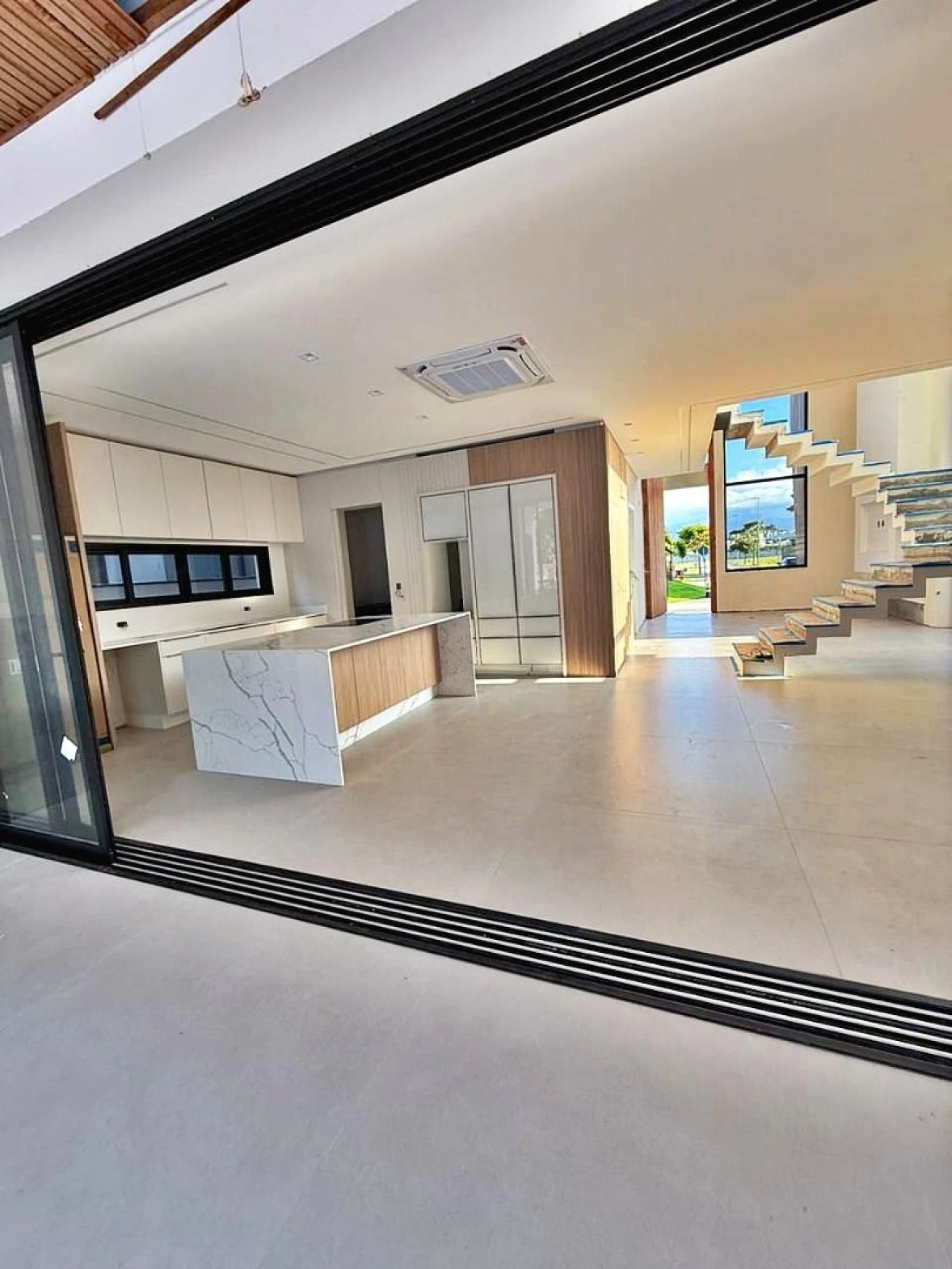 Casa 3 Suítes, 3 Vagas, Piscina - Pedra Branca - Foto 11