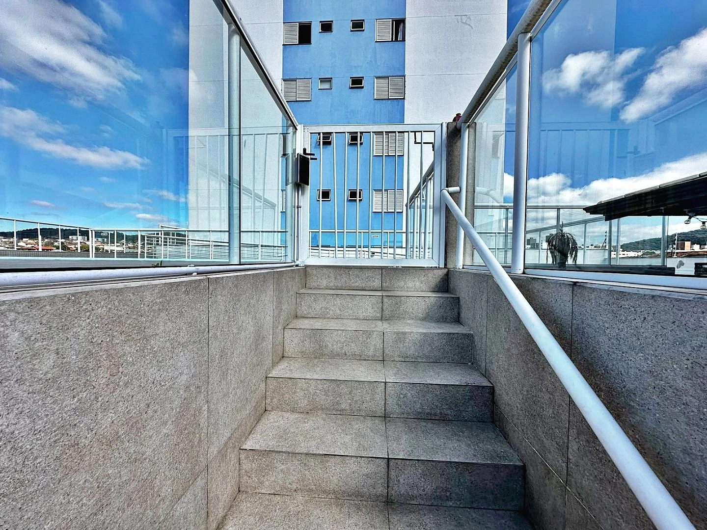 Apartamento, Disponível para Venda ou Locação, 3 Dormitórios, Suíte, Amplo Terraço, Vaga de Garagem, Ampla Área de Lazer; - Foto 20