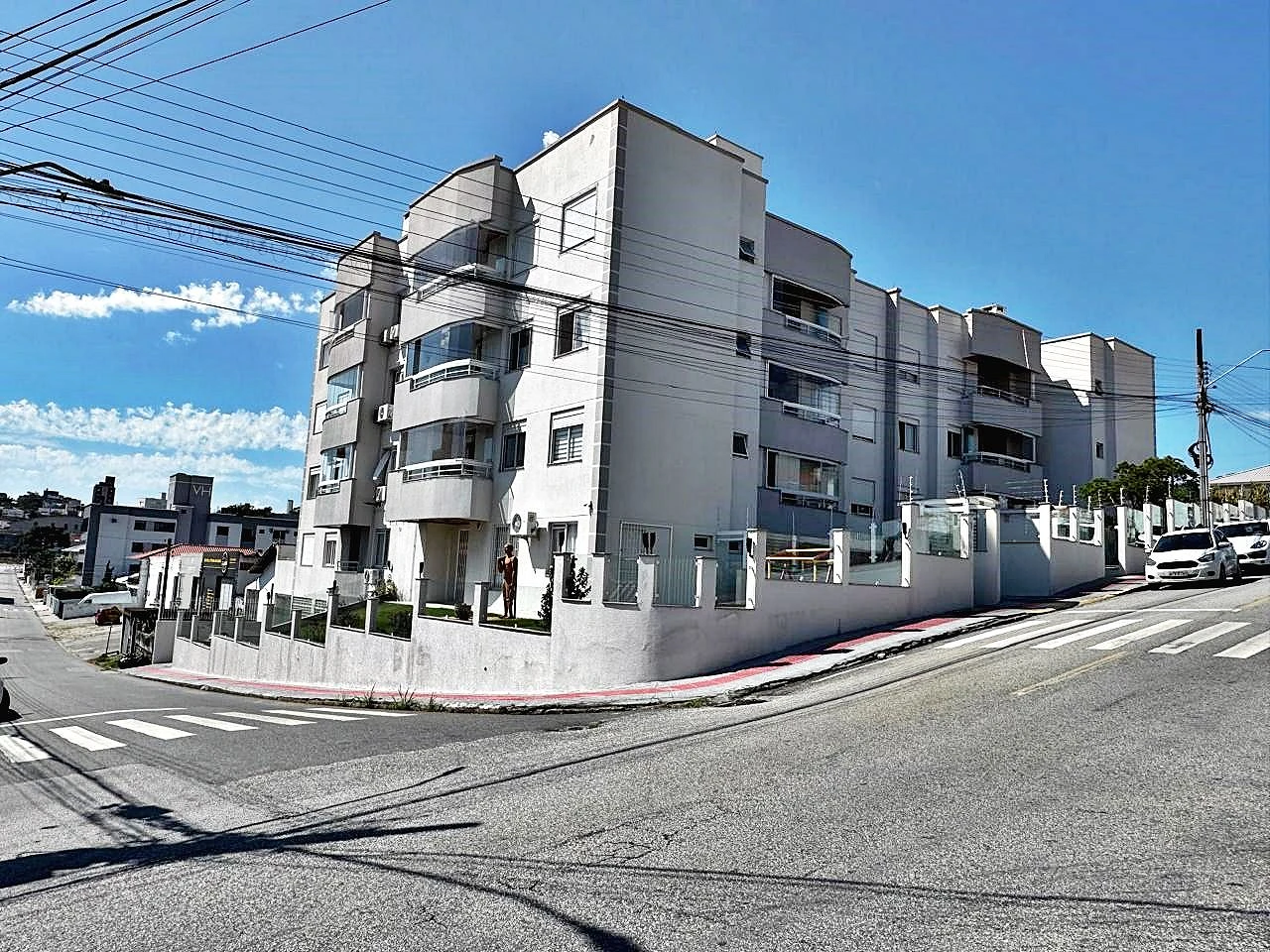 Apartamento em Flor de Napolis, São José