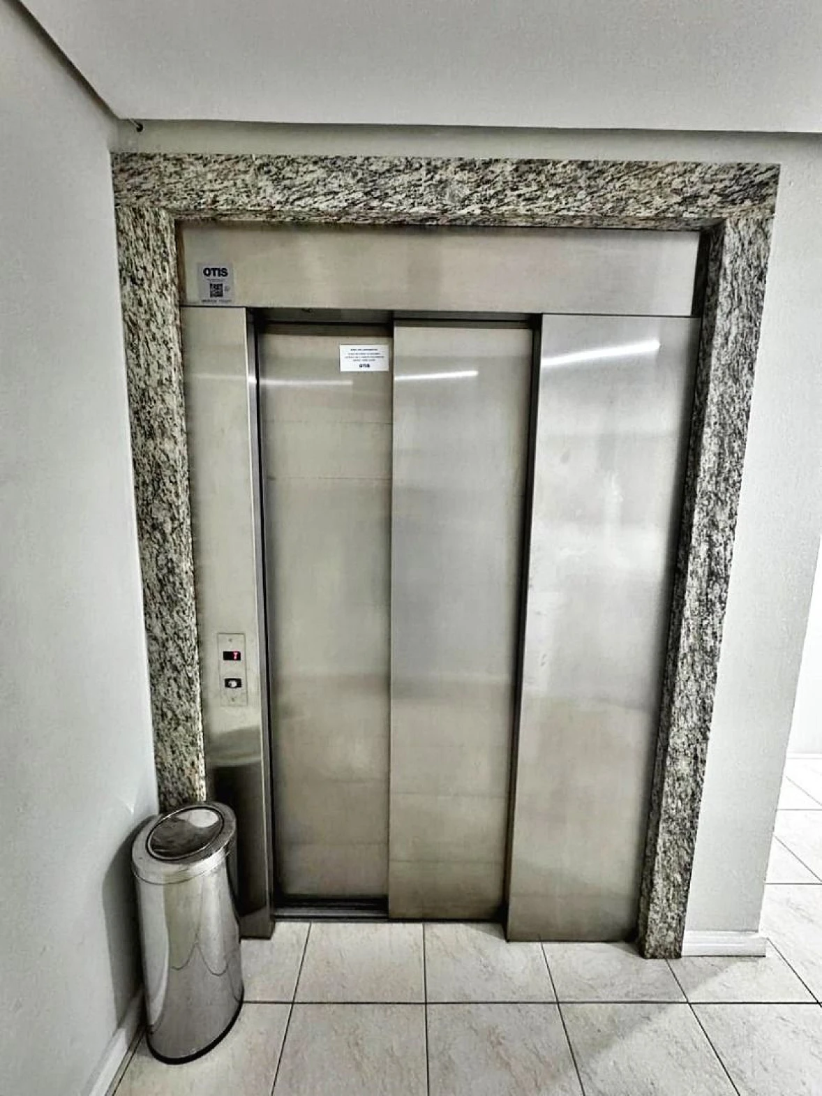 Apartamento em Flor de Napolis, São José