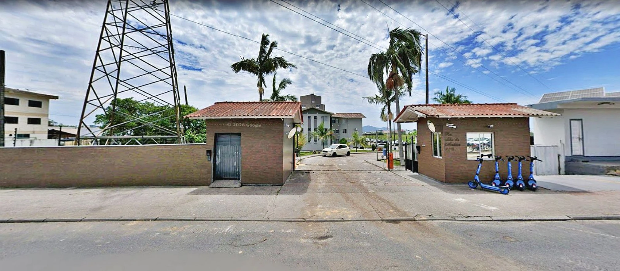 Aluga-SE Apartamento com 2 Dormitórios, 48 m²  - Centro - Palhoça/SC