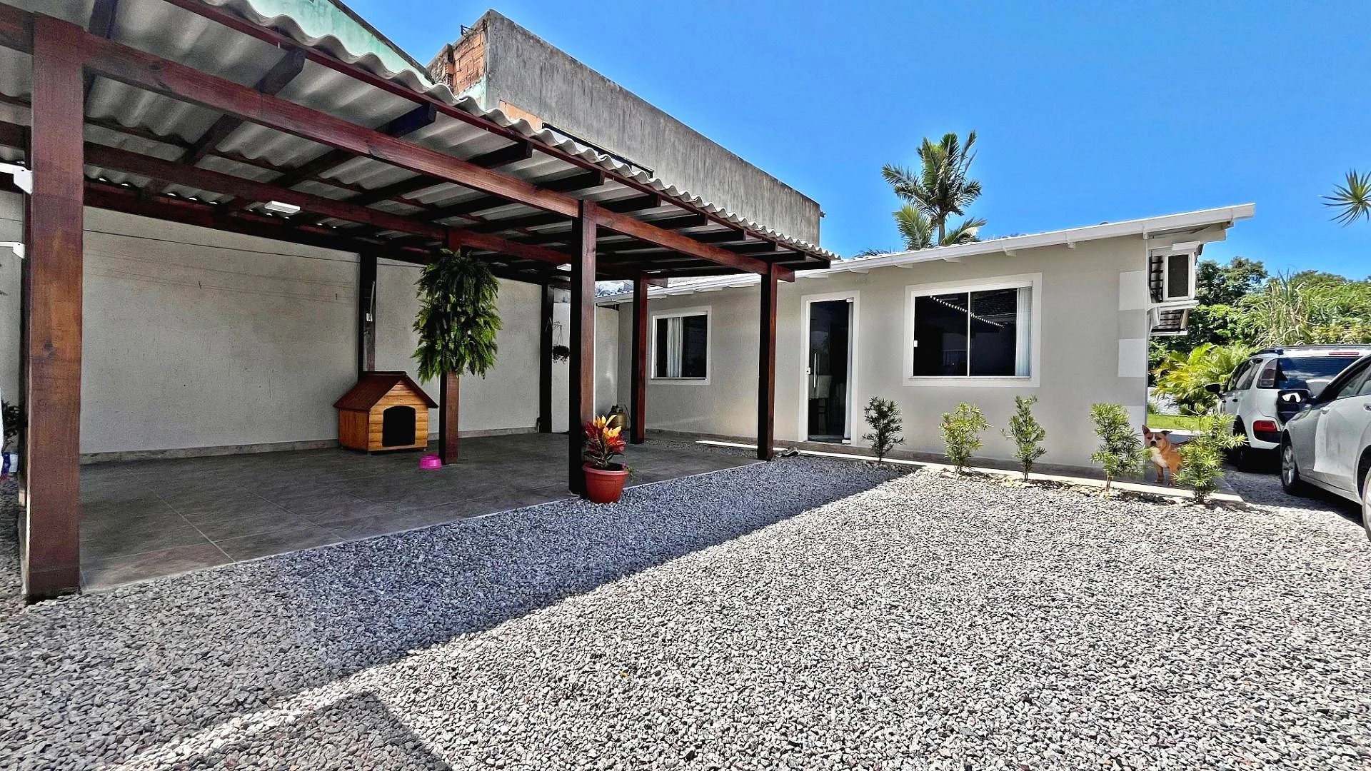 Casa com Sala Comercial, 3 Quartos, 10 Vagas - Furadinho - Foto 14