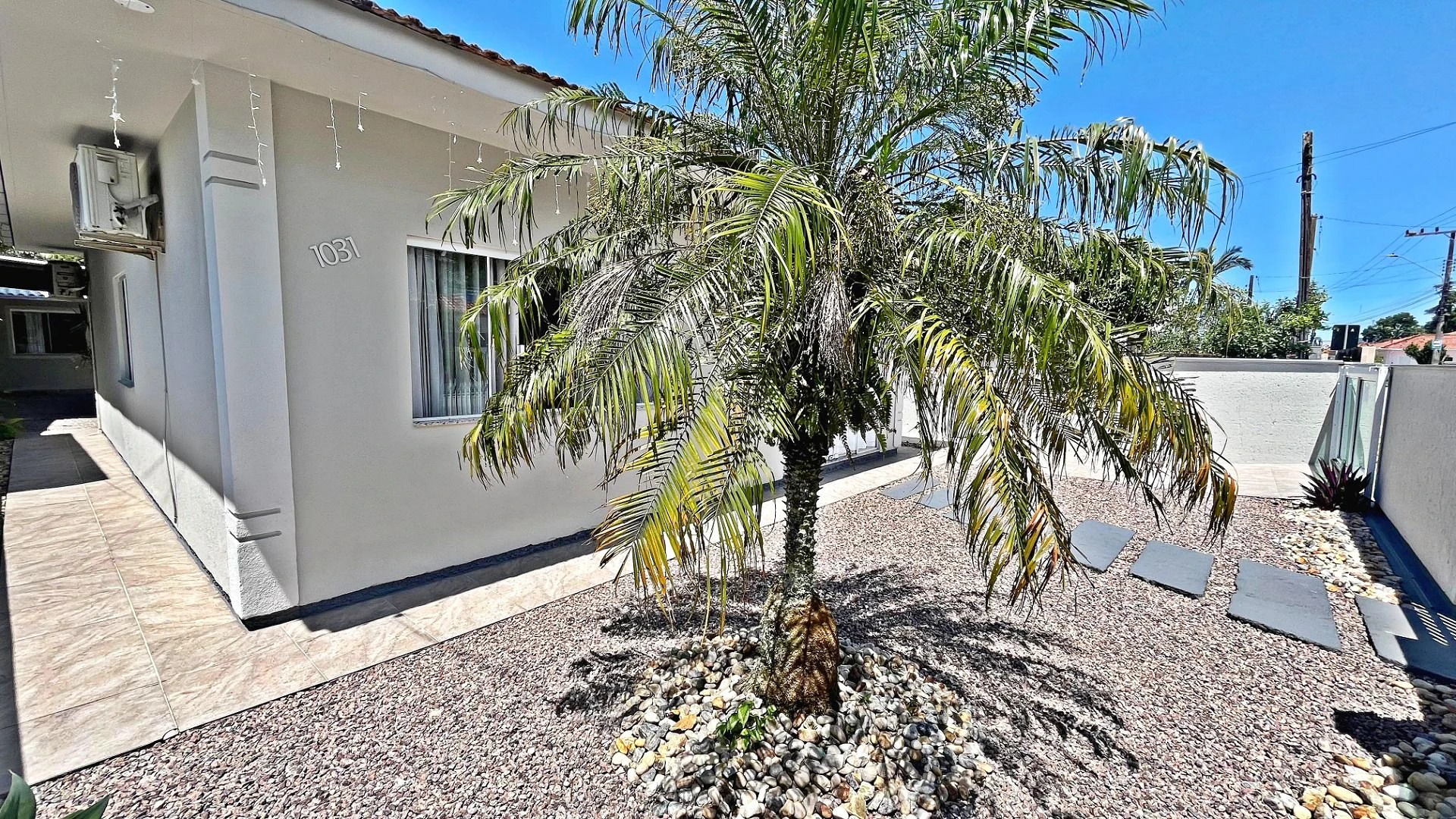 Casa com Sala Comercial, 3 Quartos, 10 Vagas - Furadinho - Foto 16