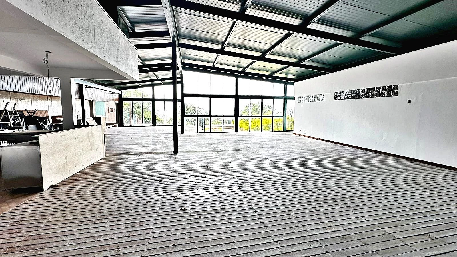 Loja Frente Mar para Alugar, 480 m² - Centro Histórico - São José/SC - Foto 8