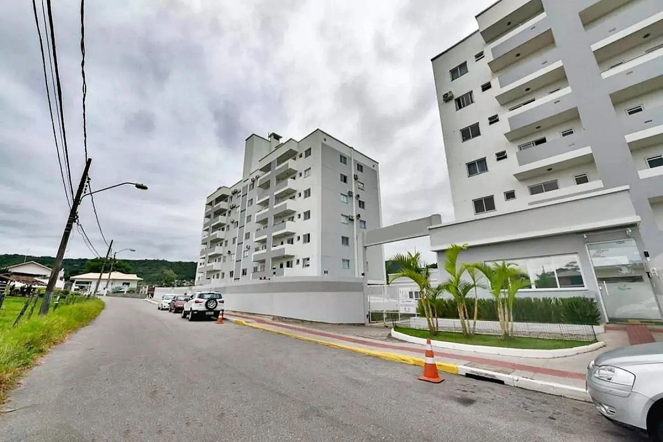 Apartamento em Serraria, São José