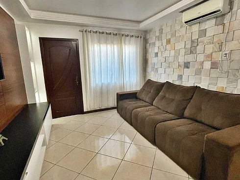 Casa em Forquilhas, São José
