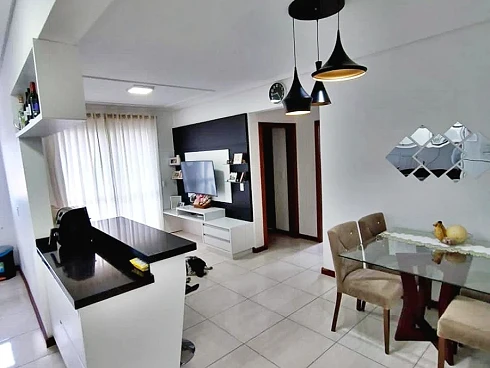 Apartamento em Vila Becker, Santo Amaro da Imperatriz