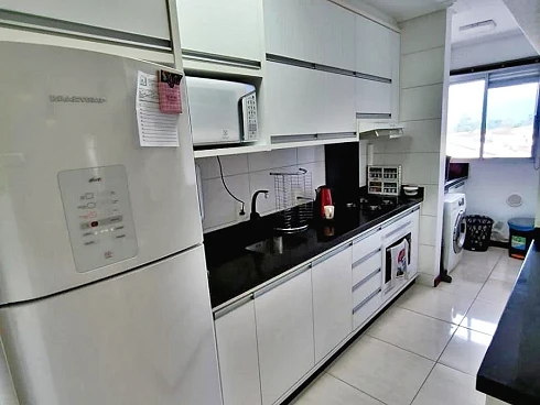 Apartamento em Vila Becker, Santo Amaro da Imperatriz