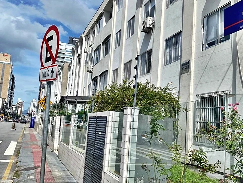 Apartamento em Kobrasol, São José