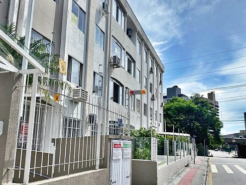 Apartamento em Kobrasol, São José