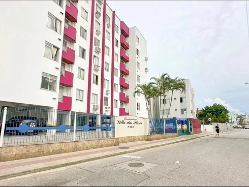 Apartamento em Praia Comprida, São José