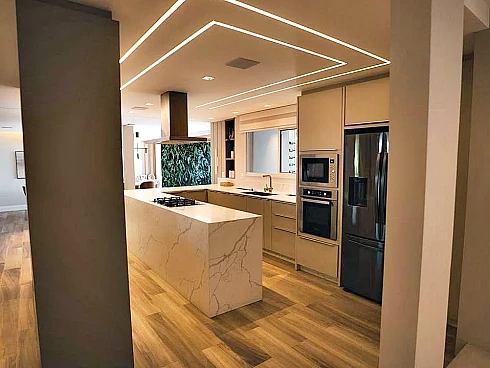 Casa em Bosque das Mansões, São José