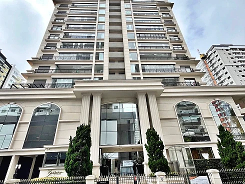 Apartamento 3 Quartos no Ed. Bassano Del Grappa - Campinas