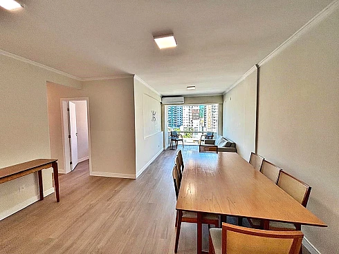 Apartamento em Kobrasol, São José