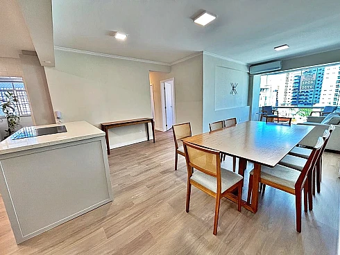 Apartamento em Kobrasol, São José