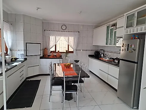 Casa 2 Pisos com Piscina 5 Quartos 1 Suíte Master 1 Suíte - Foto 7