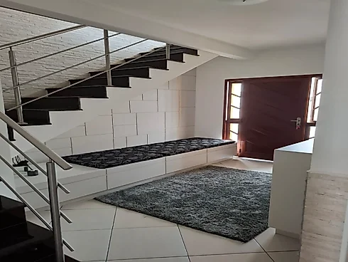 Casa 2 Pisos com Piscina 5 Quartos 1 Suíte Master 1 Suíte - Foto 13