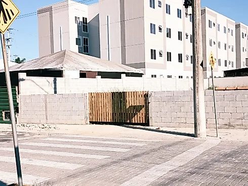 Terreno em Forquilhas, São José