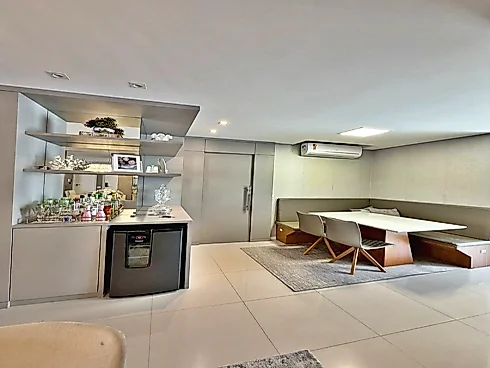 Amplo Apartamento Disponível para Venda, 4 Suítes, Totalmente Mobiliado e Decorado, no Kplatz Residence, Bairro Campinas, São José/SC - Foto 13
