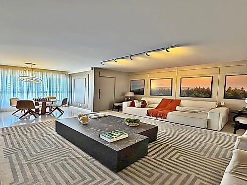 Amplo Apartamento Disponível para Venda, 4 Suítes, Totalmente Mobiliado e Decorado, no Kplatz Residence, Bairro Campinas, São José/SC - Foto 10