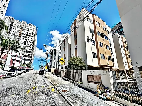 Apartamento em Nossa Senhora do Rosário, São José