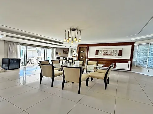 Casa Disponível para Venda, Bairro Pedra Branca, 4 Dormitórios, sendo 2 Suítes, Piscina, Palhoça/SC - Foto 16