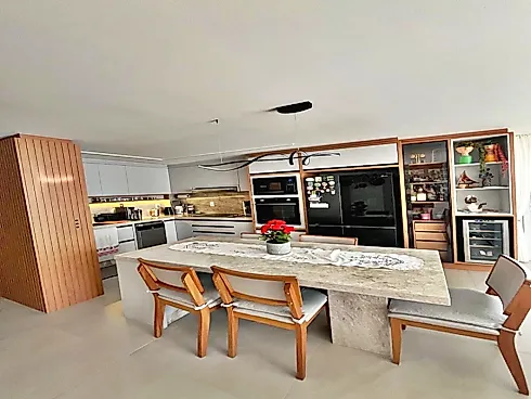 Apartamento em Barreiros, São José