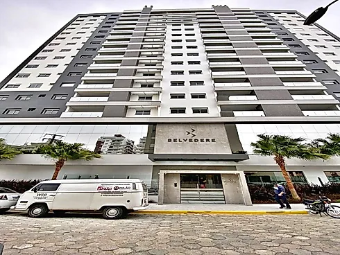 Apartamento à Venda no Residencial Belvedere, 3 Suítes, Closet, 3 Vagas de Garagens, Bairro Floresta, São José/SC