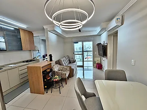 Apartamento em Roçado, São José